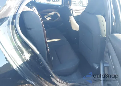 2021 Mazda Mazda3 2.5 S z USA, uszkodzony, nr VIN JM1BPAJL4M1318819